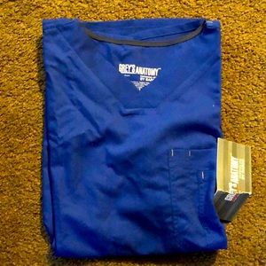NWT Men’s medium scrub top